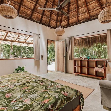 ホテル Casa Arkaana Eco Retreat トゥルム エクステリア 写真